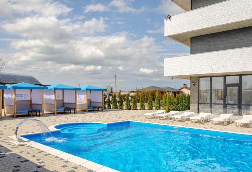 Hotel Qzone Family Club санжейка