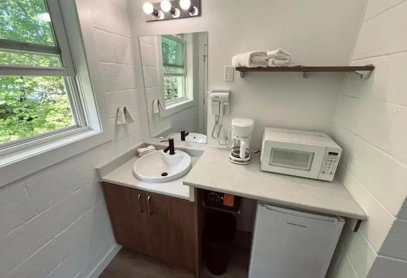 Hotelli Stay Inn Muskoka