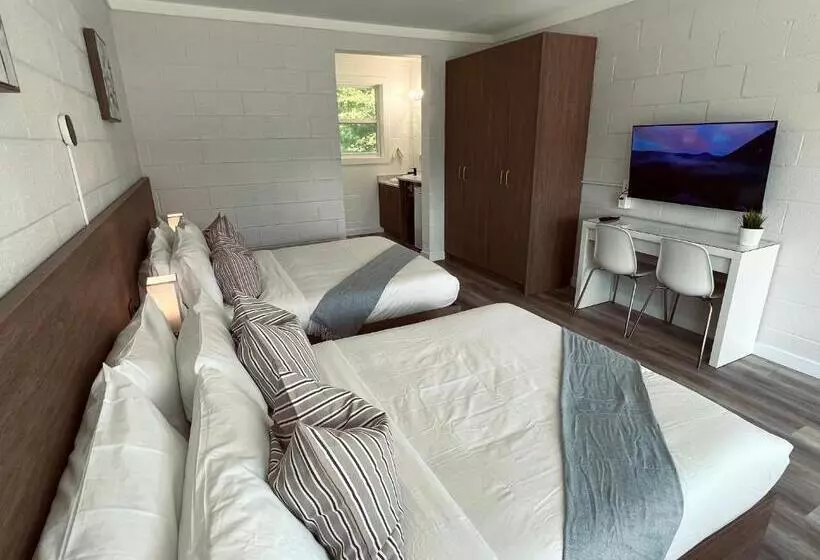 Hotelli Stay Inn Muskoka