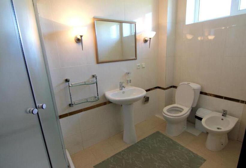 هتل Talisman Village