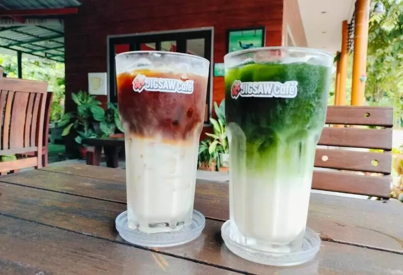 Jigsaw Cafe & Resort