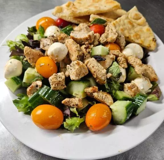 Lewiston Hotel Bar & Grill