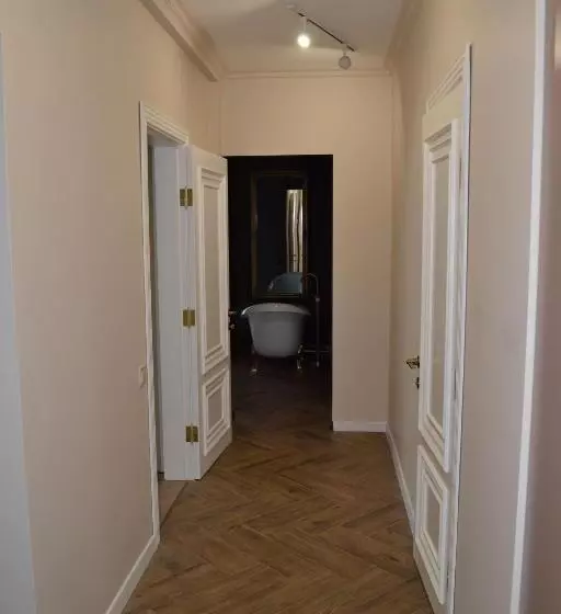 Park Gate Apartment