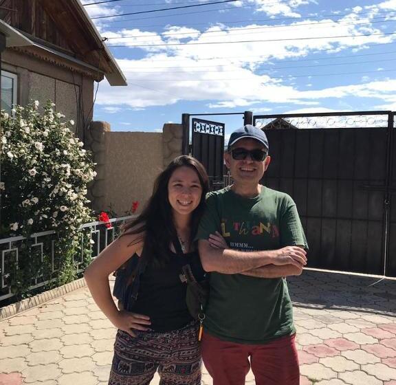 پانسیون Guest House Baian Suluu