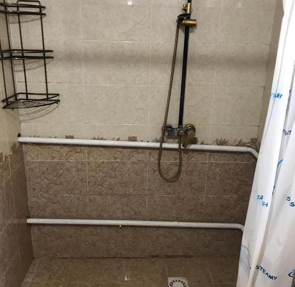 پانسیون Guest House Baian Suluu