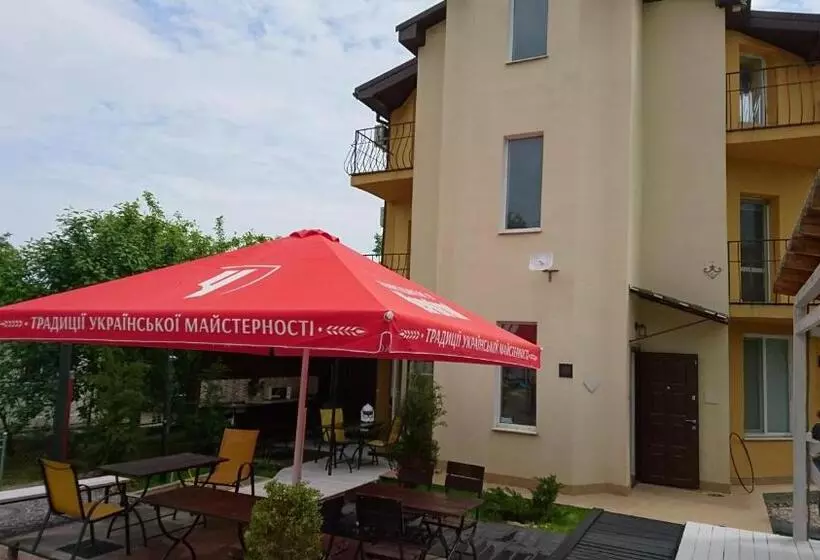 پانسیون Guest House Dacha