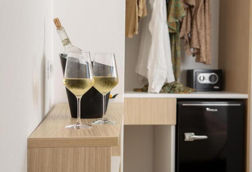 פנסיון Trèsor