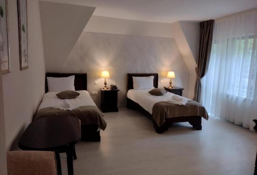 پانسیون Vila Dobru