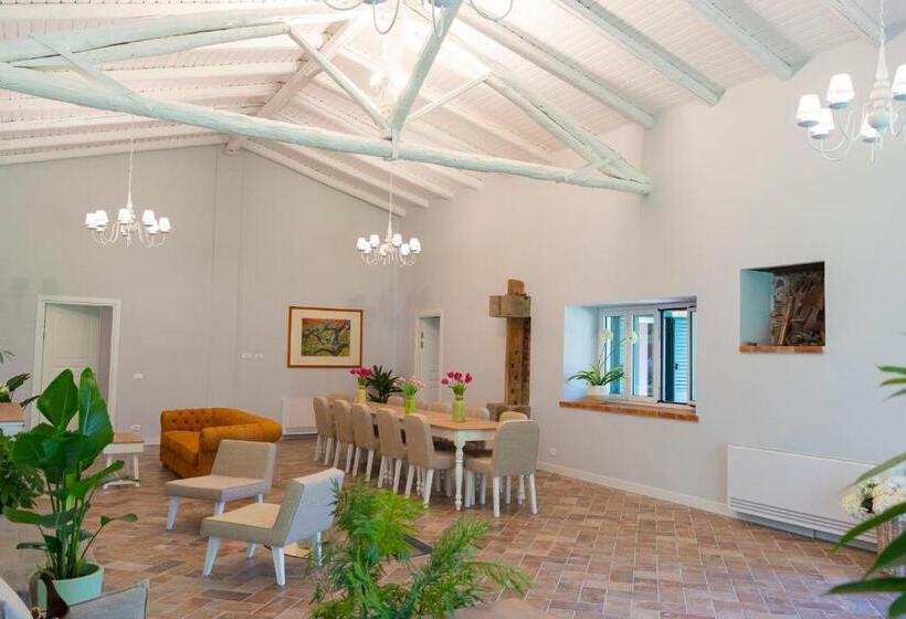 بنسيون Villa Cammà Country Villa With 4 Bedrooms And Pool