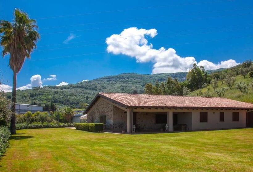 بنسيون Villa Cammà Country Villa With 4 Bedrooms And Pool