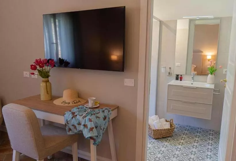 ペンション Villa Cammà   Country Villa With 4 Bedrooms And Pool