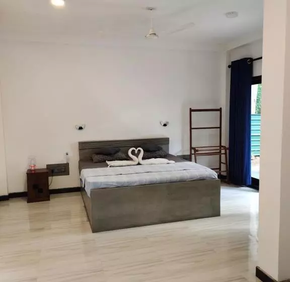 پانسیون Villa Leo Hikkaduwa