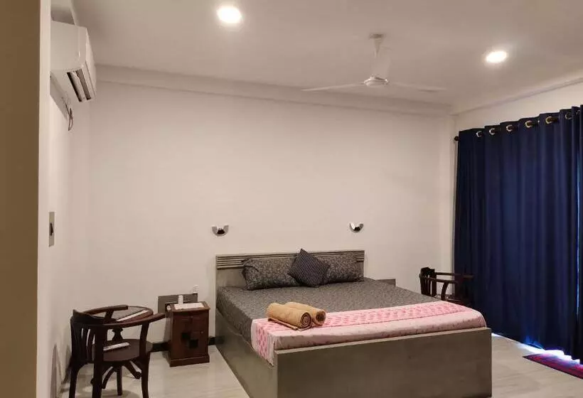 پانسیون Villa Leo Hikkaduwa