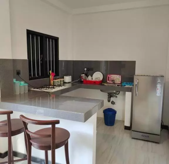 پانسیون Villa Leo Hikkaduwa