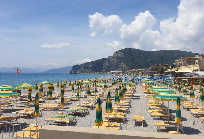 Piccolo Hotel Holiday Center