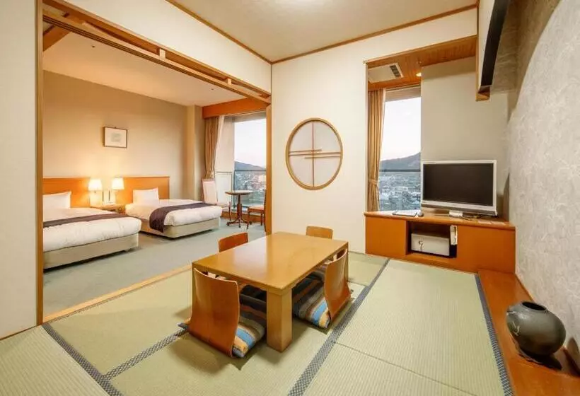 Ryokan 天然温泉ひなたの宿日南宮崎