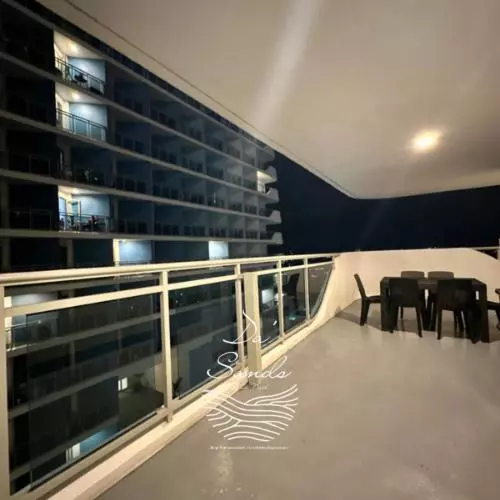 Azure North Staycations   Da Sands Spacious 1br