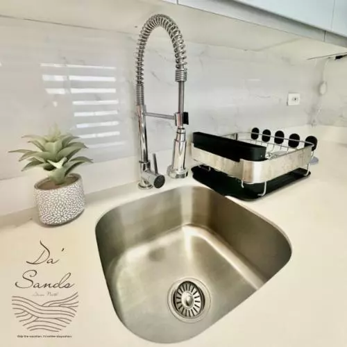 Azure North Staycations   Da Sands Spacious 1br