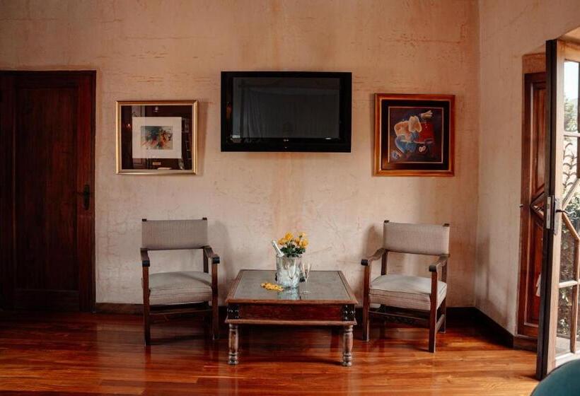 تختخواب و صبحانه Sharazade Boutique Stay Pool Magical Setting