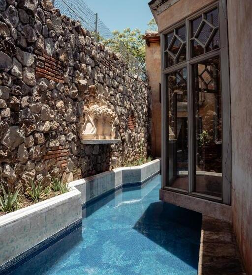 تختخواب و صبحانه Sharazade Boutique Stay Pool Magical Setting