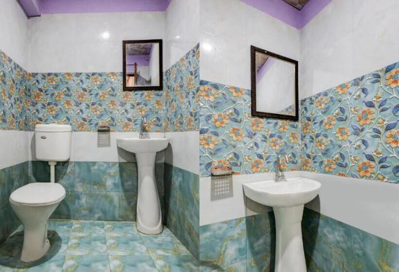 Grg Hotel Vinayak Nainital Near Naini Lake With Mountain View Mall Road