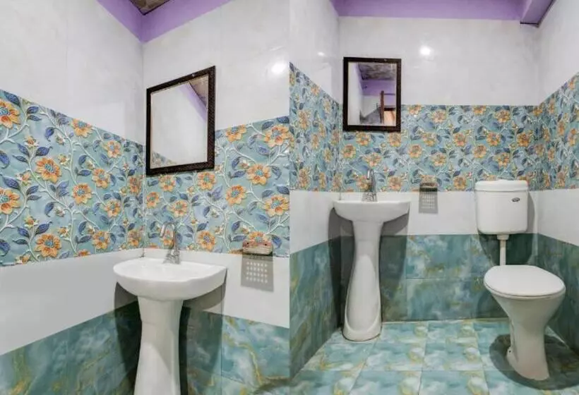 Grg Hotel Vinayak Nainital Near Naini Lake With Mountain View   Mall Road
