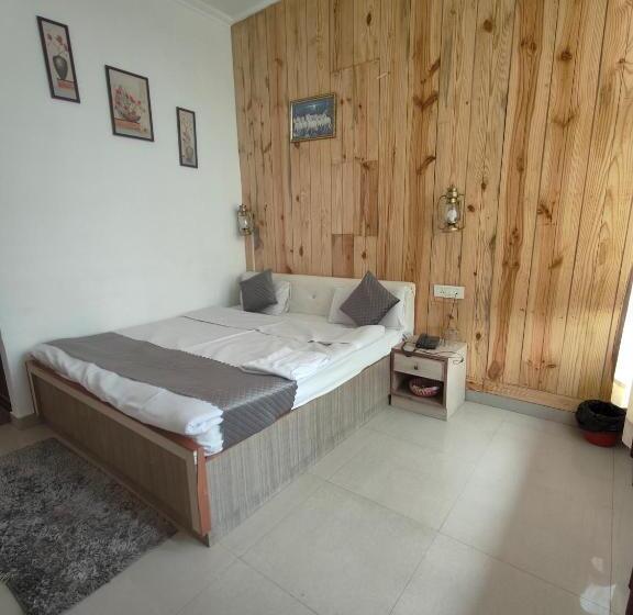 فندق Dreamcatcher By Lake & Woods