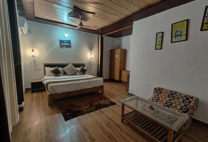 فندق Dreamcatcher By Lake & Woods