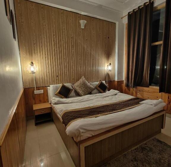 فندق Dreamcatcher By Lake & Woods