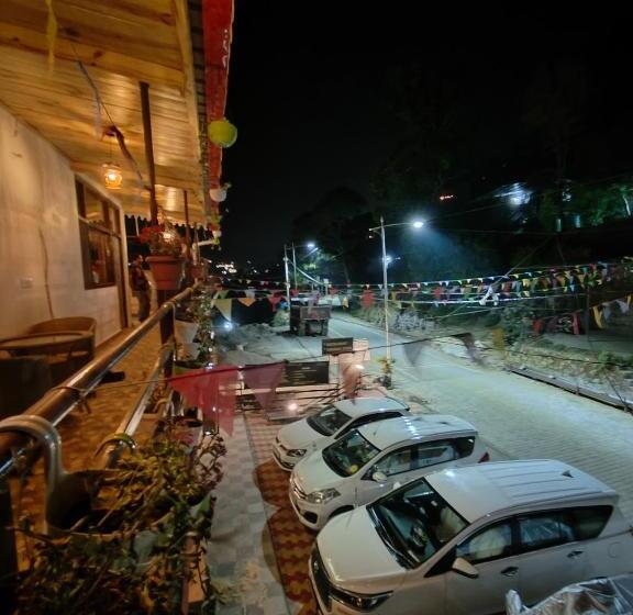 فندق Dreamcatcher By Lake & Woods