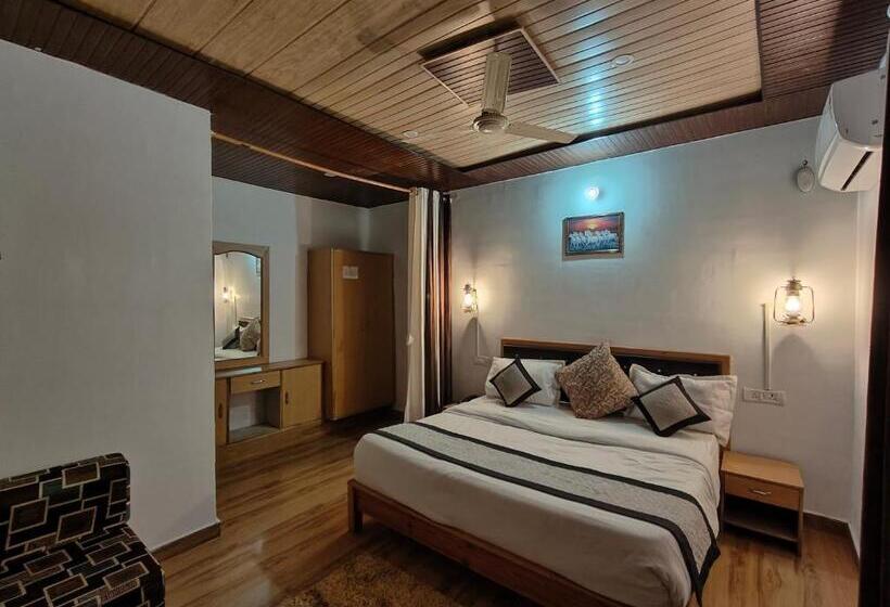 فندق Dreamcatcher By Lake & Woods