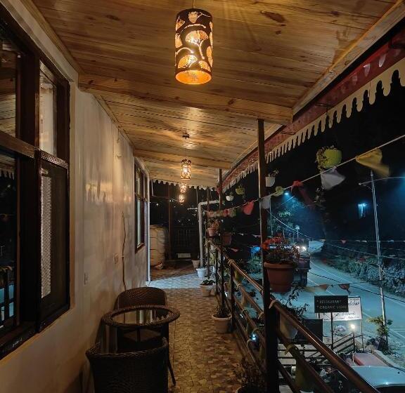 فندق Dreamcatcher By Lake & Woods