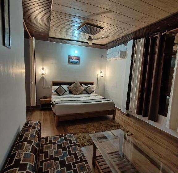 فندق Dreamcatcher By Lake & Woods