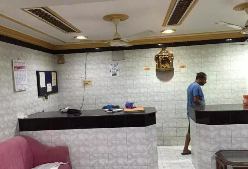 هتل Goroomgo Shanti Guest House Varanasi Near Ganga Ghat