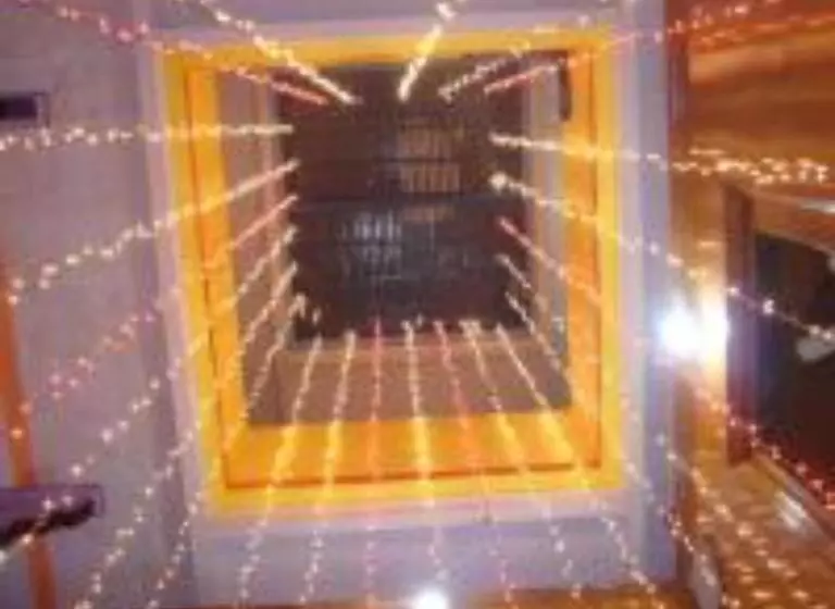 هتل Goroomgo Shanti Guest House Varanasi Near Ganga Ghat