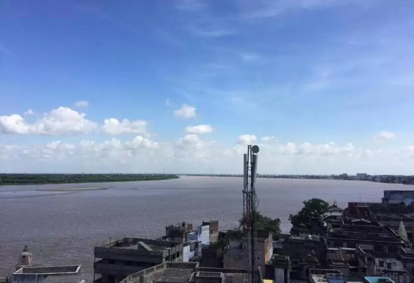 هتل Goroomgo Shanti Guest House Varanasi Near Ganga Ghat