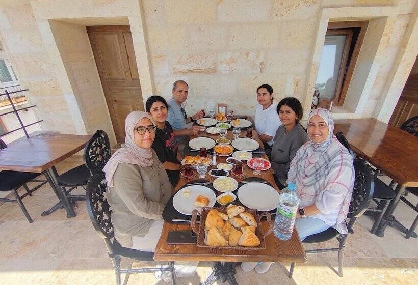 酒店 Library Cave House