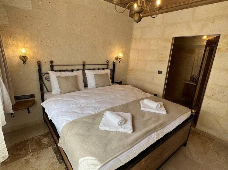 酒店 Library Cave House