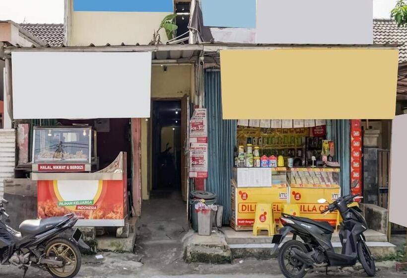 فندق Oyo Life 91335 Micheline Family 2 Syariah