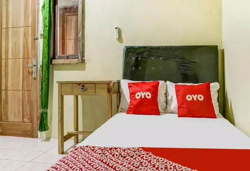 Hotelli Oyo Life 91335 Micheline Family 2 Syariah