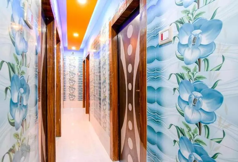 Hotelli Oyo Star Vip Inn Guest House