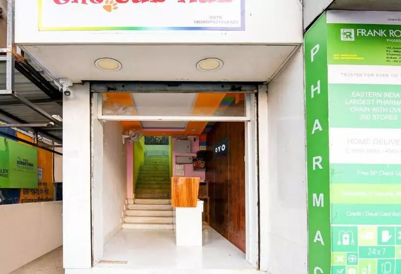 Hotelli Oyo Star Vip Inn Guest House