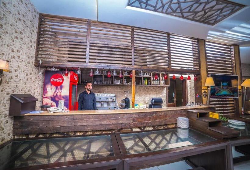 هتل Shelton S Rezidor Peshawar