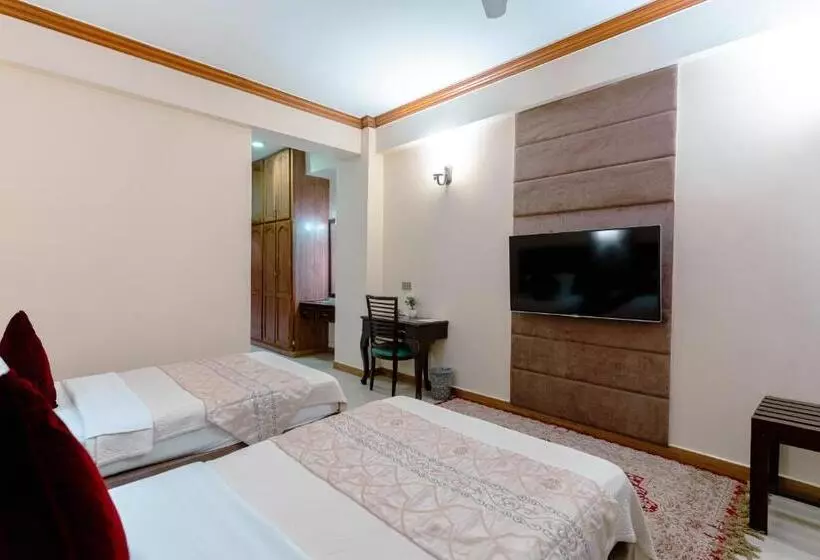 هتل Shelton S Rezidor Peshawar