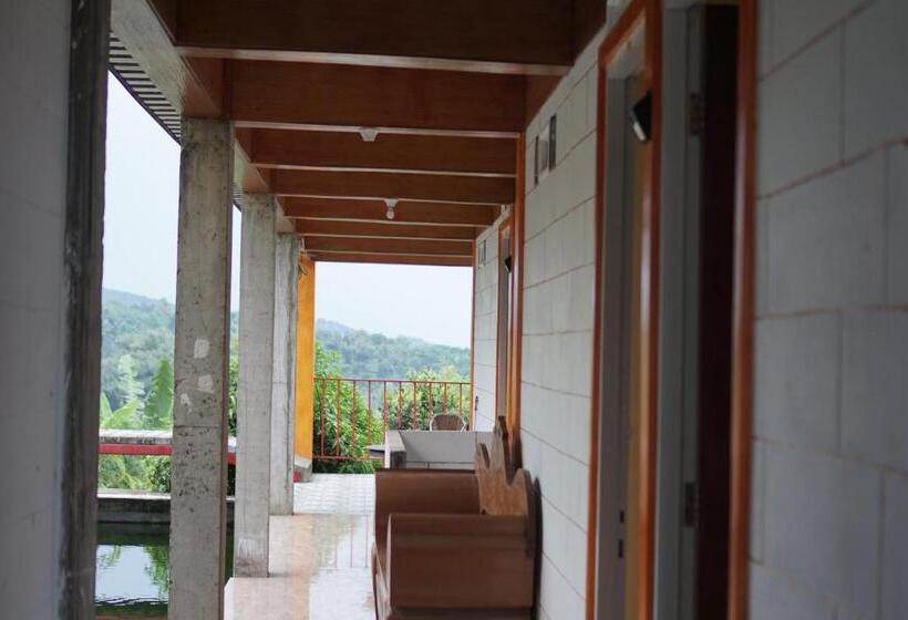 酒店 Spot On 93943 Sakinah Homestay Bromo Syariah