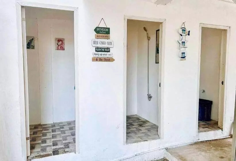 ホテル The Lavana Villa Del Matabungkay By Reddoorz