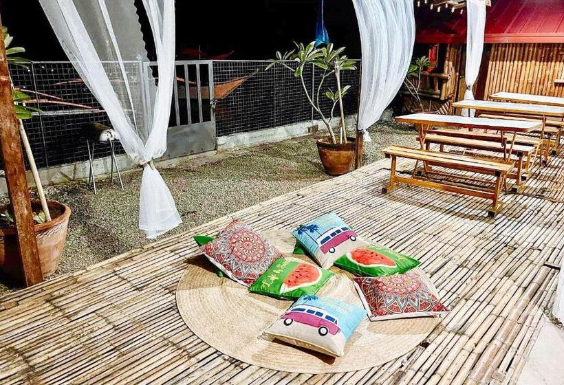 Hotel The Lavana Villa Del Matabungkay By Reddoorz