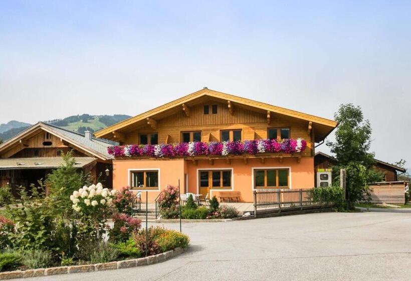 Jugendhotel Markushof Youth Hostel