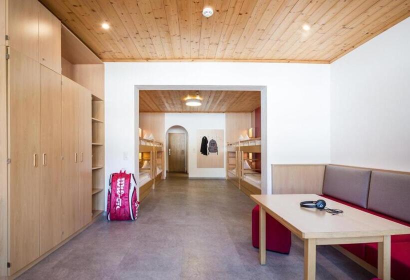 Jugendhotel Markushof Youth Hostel