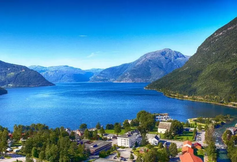 Kinsarvik Fjordhotel, Bw Signature Collection